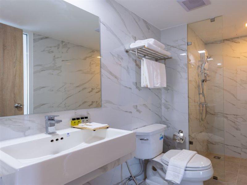 B2 Rayong Boutique And Budget Hotel Luaran gambar